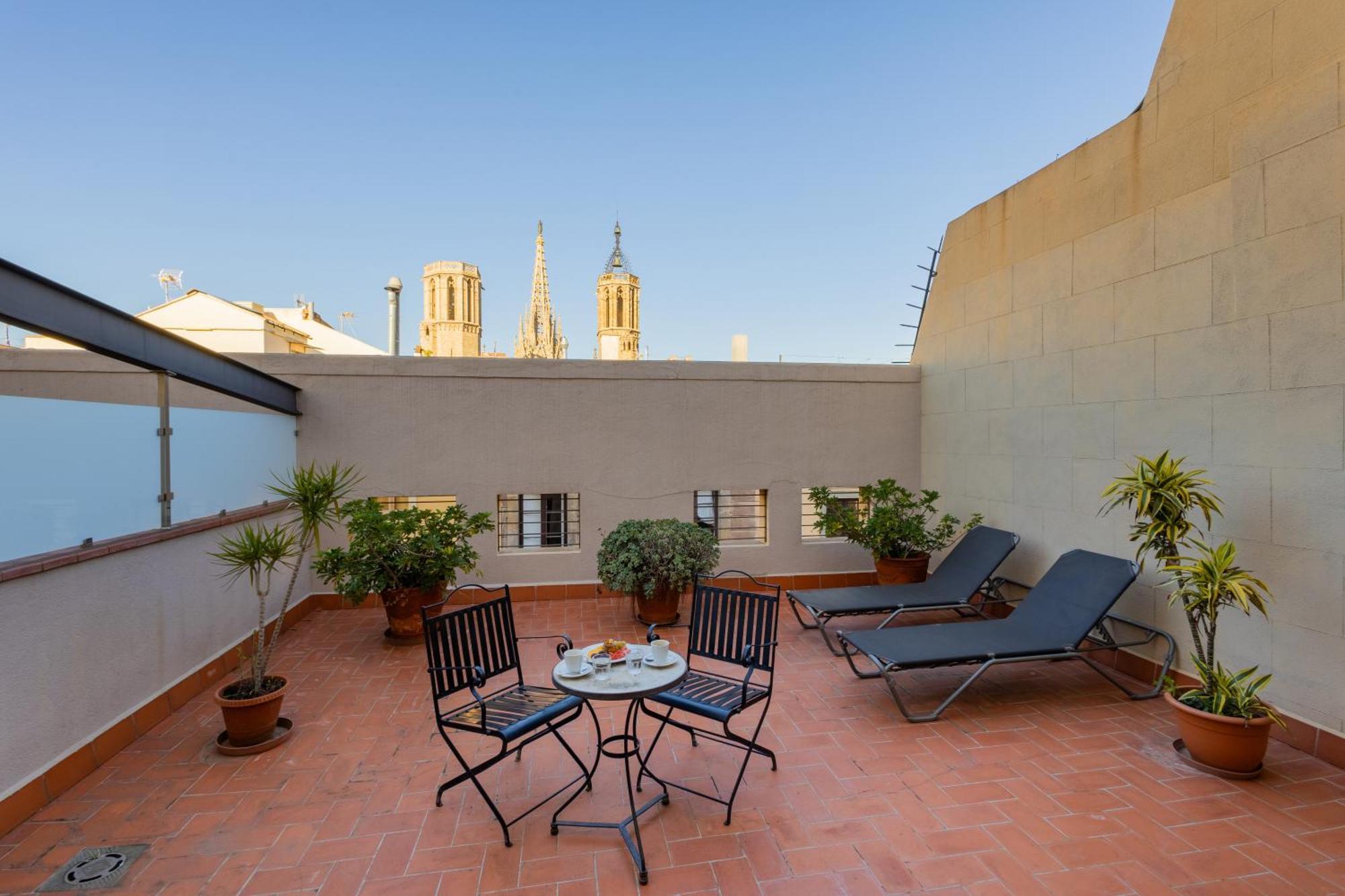 Gran Hotel Barcino Barcelona Bagian luar foto