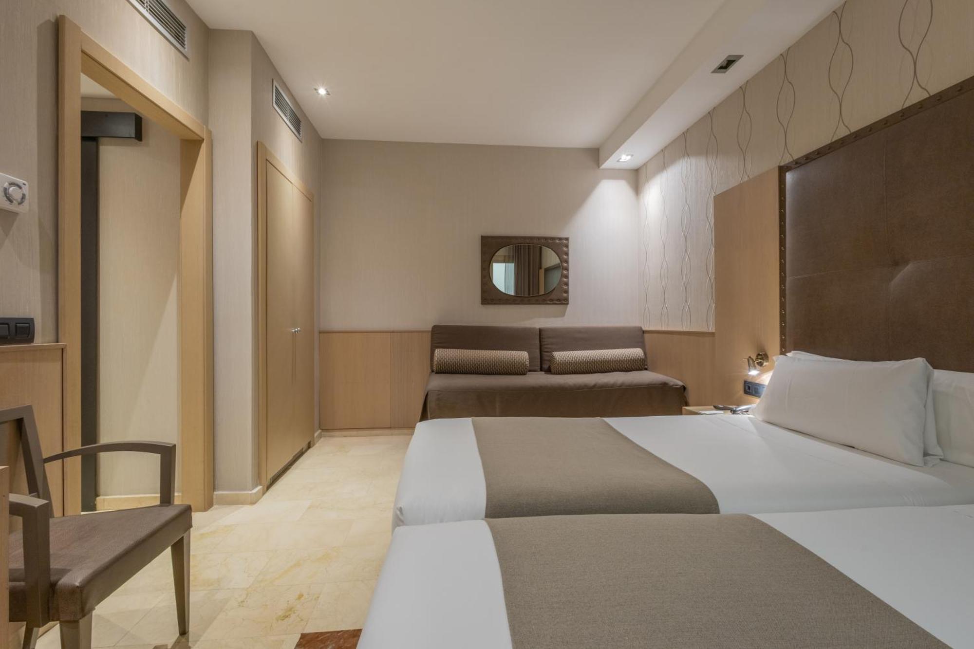 Gran Hotel Barcino Barcelona Bagian luar foto