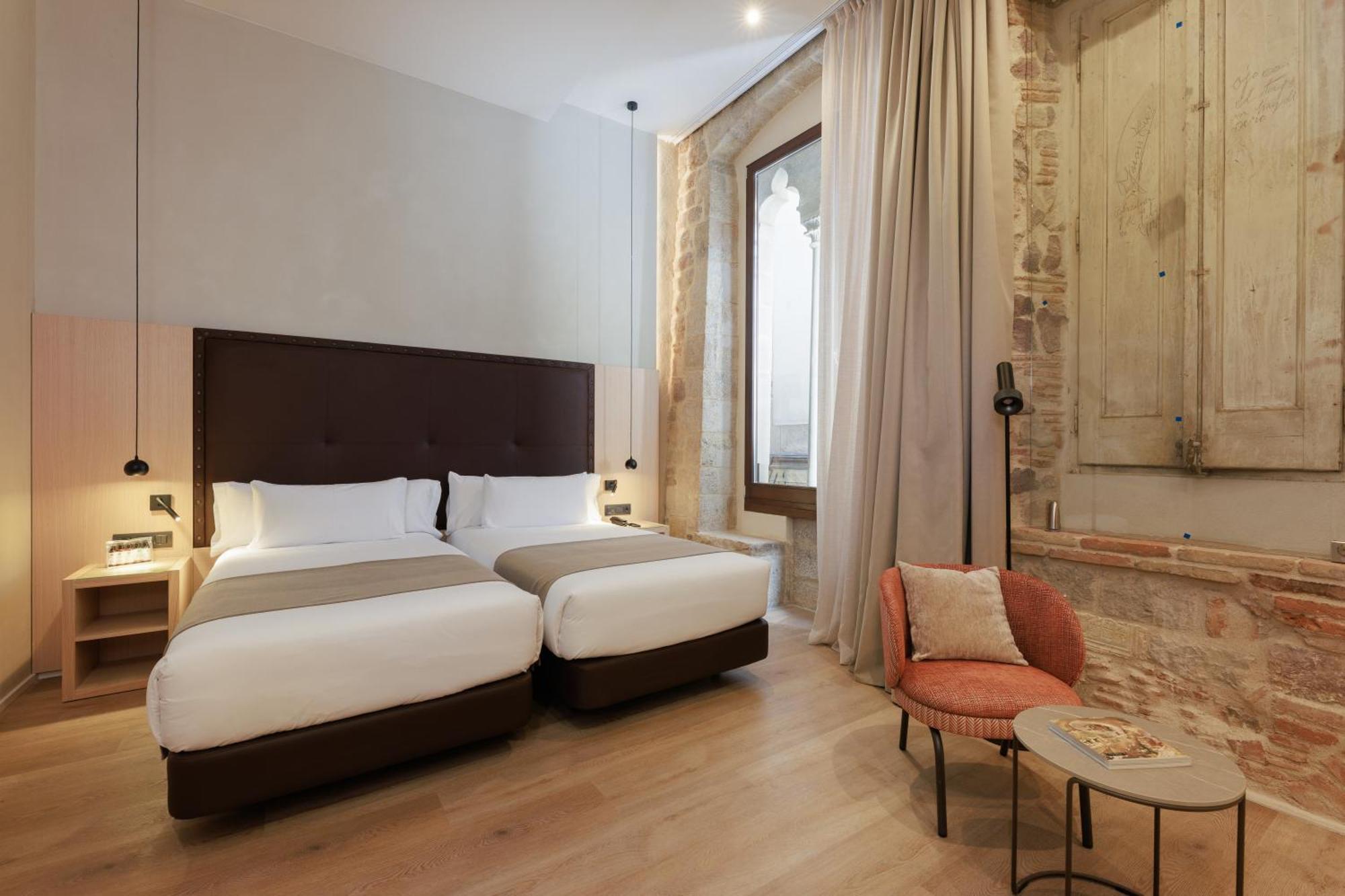 Gran Hotel Barcino Barcelona Bagian luar foto