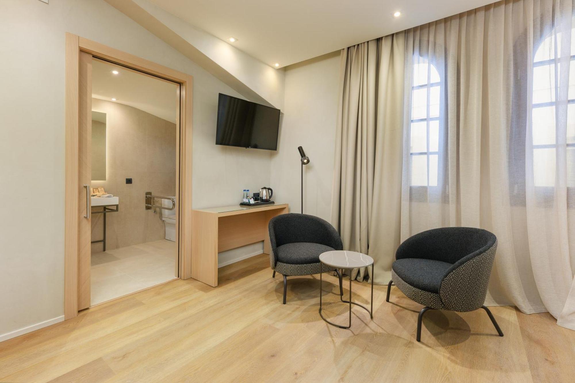 Gran Hotel Barcino Barcelona Bagian luar foto